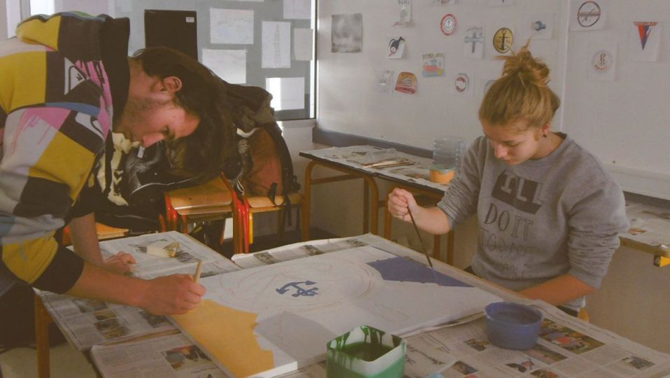 Une vague colorée se forme au lycée maritime